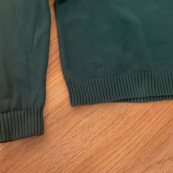 Dark Green IZOD size 10/12 boys sweater. - Picture 4 of 8